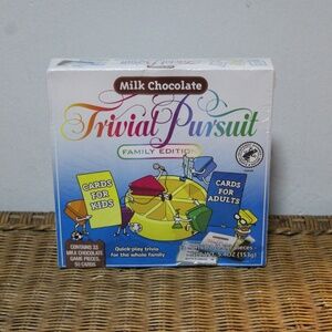 Trivial Pursuit Family Edition game.  Designed for quick.